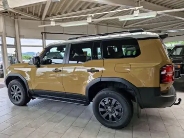 Land Cruiser 2 8 First Edition AHK