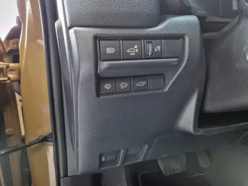 Land Cruiser 2 8 First Edition AHK