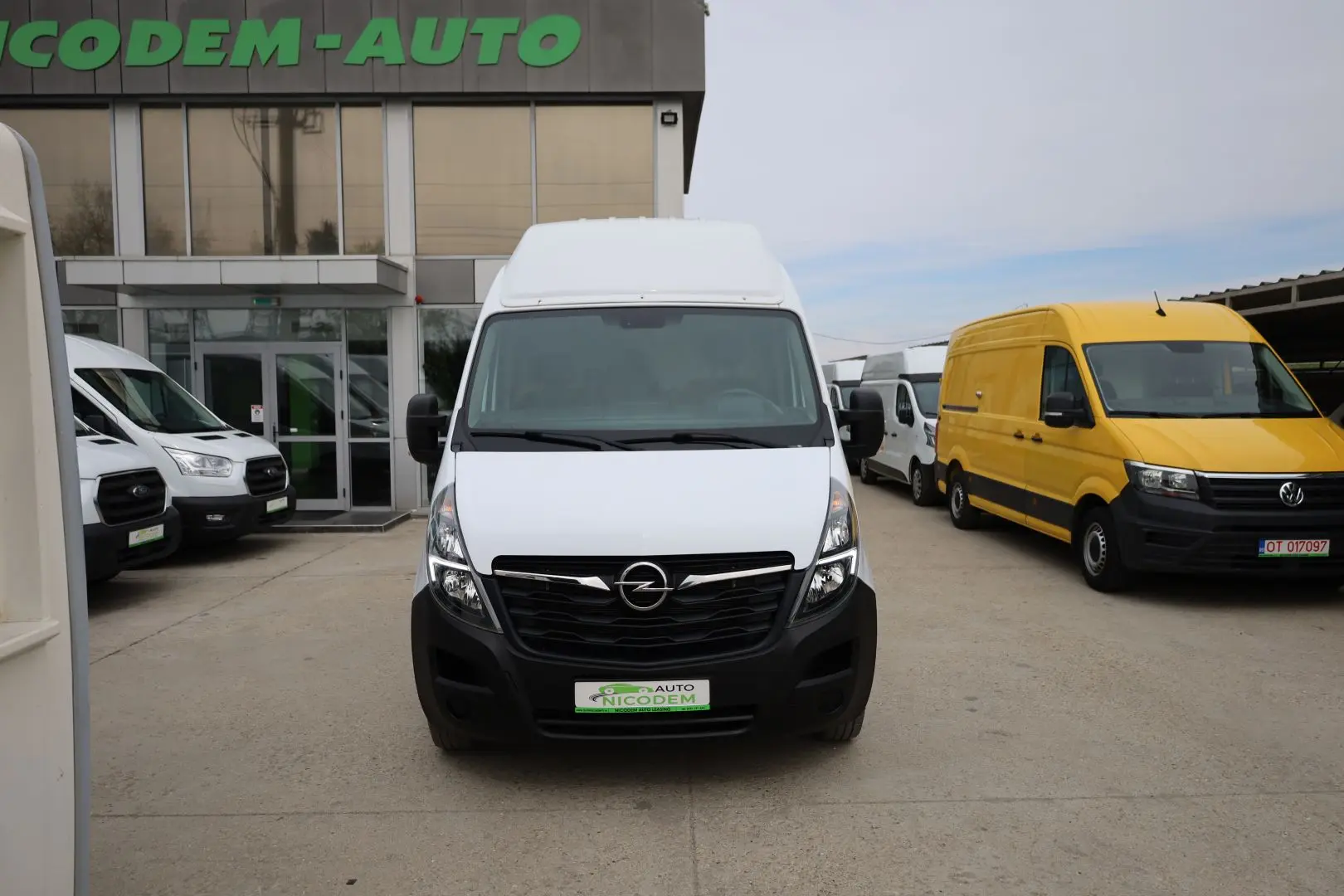 Opel Movano Axa Dubla Spate L3H3 165 hp
