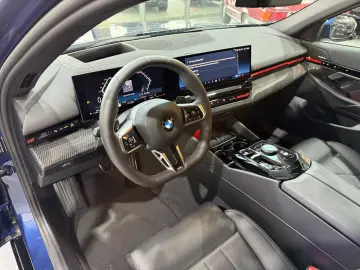 520 i M Sport LED AHK Shadow H&K 360  Carbon