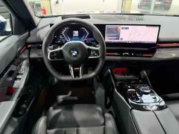 520 i M Sport LED AHK Shadow H&K 360  Carbon