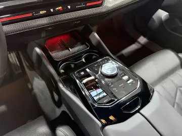 520 i M Sport LED AHK Shadow H&K 360  Carbon