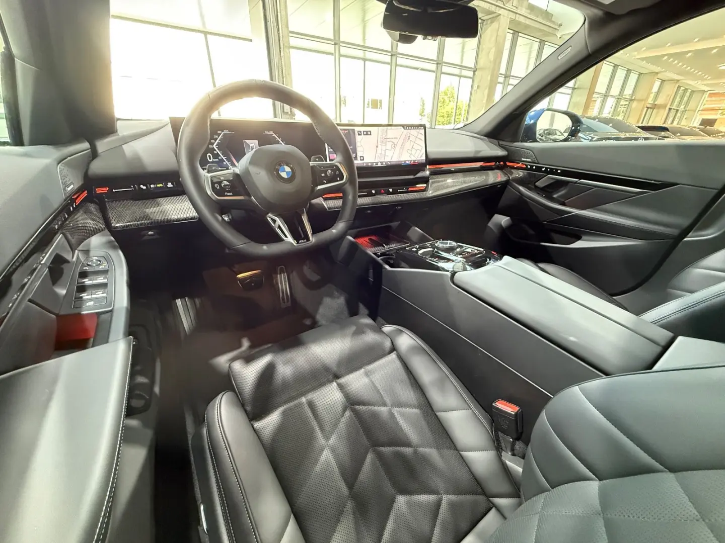 520 i M Sport LED AHK Shadow H&K 360  Carbon