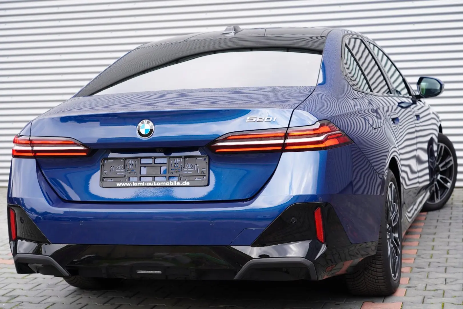 520i M Sport PANO HUD 360 MEMO H&K CARBON AHK