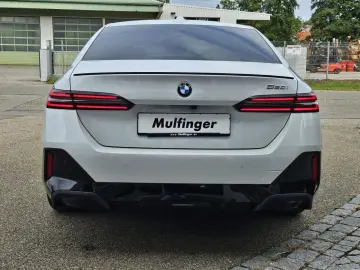 520i M Sport Pro ACC ParkProf.IconGlow HUD AHK