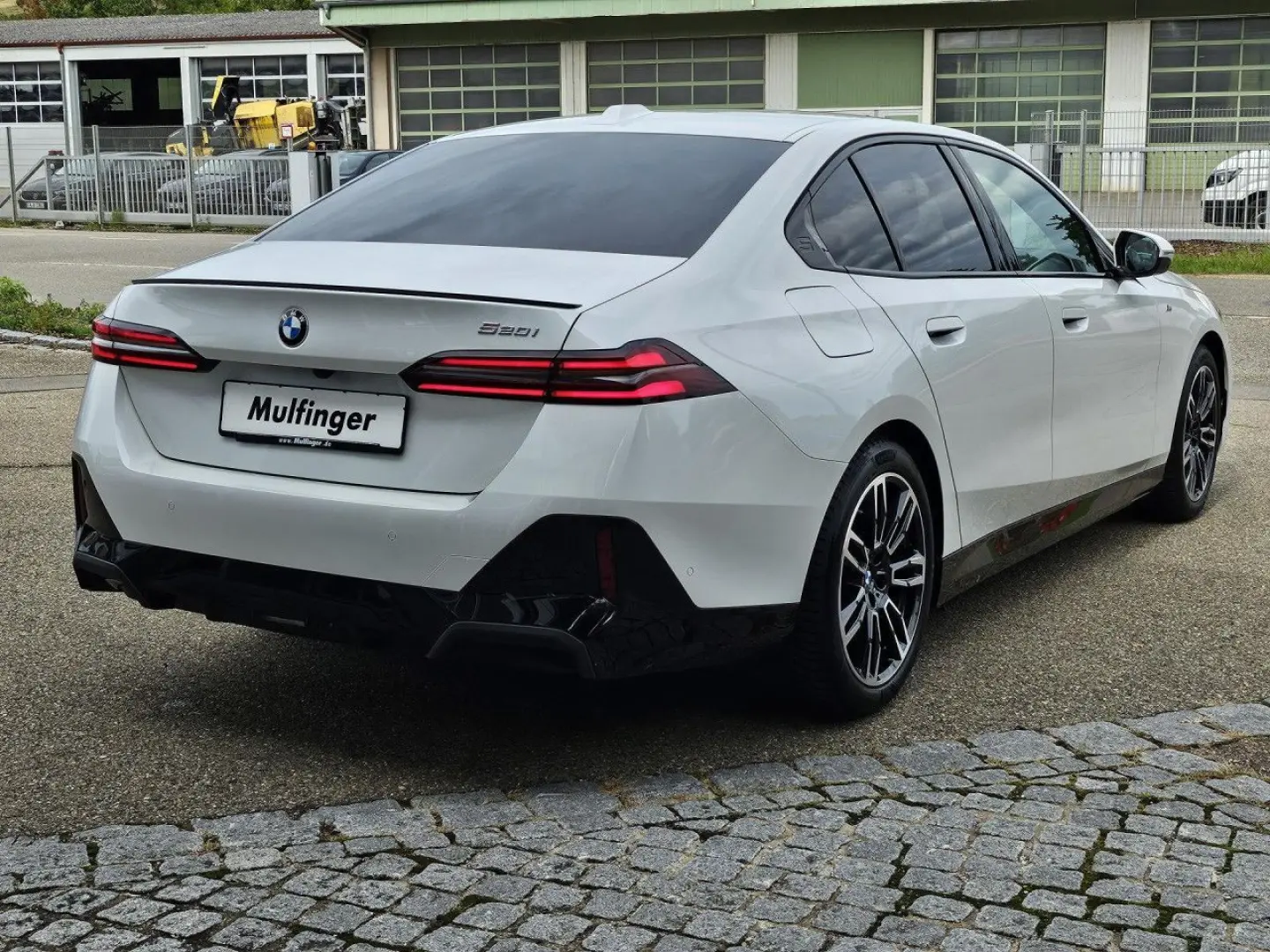 520i M Sport Pro ACC ParkProf.IconGlow HUD AHK