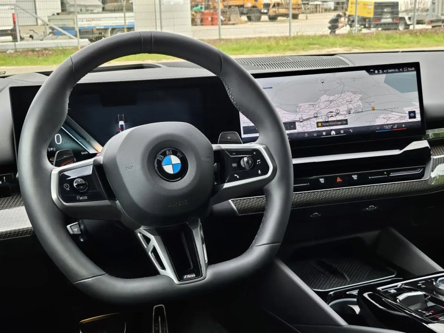 520i M Sport Pro ACC ParkProf.IconGlow HUD AHK