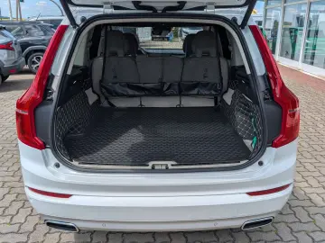 XC 90 XC90 Momentum Pro AWD