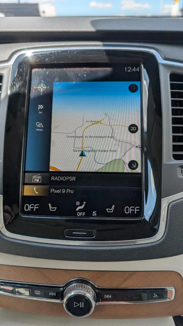 XC 90 XC90 Momentum Pro AWD