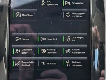 XC 90 XC90 Momentum Pro AWD