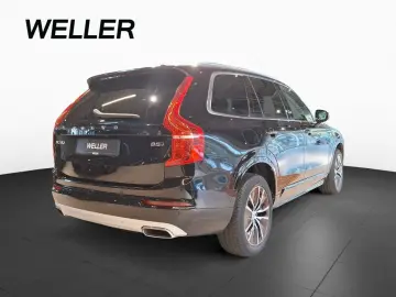 XC90 B5 AWD Momentum Pano SHZ CarPl DAB LED RFK