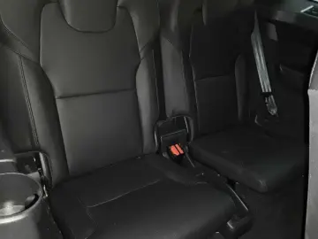 XC90 B5 D AWD Momentum Pro 7 Si. AHK RFK