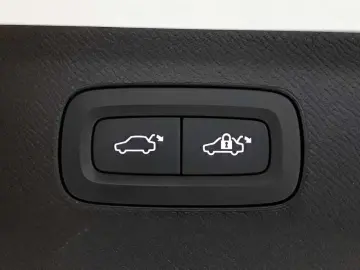 XC90 B5 D AWD Momentum Pro 7 Si. AHK RFK