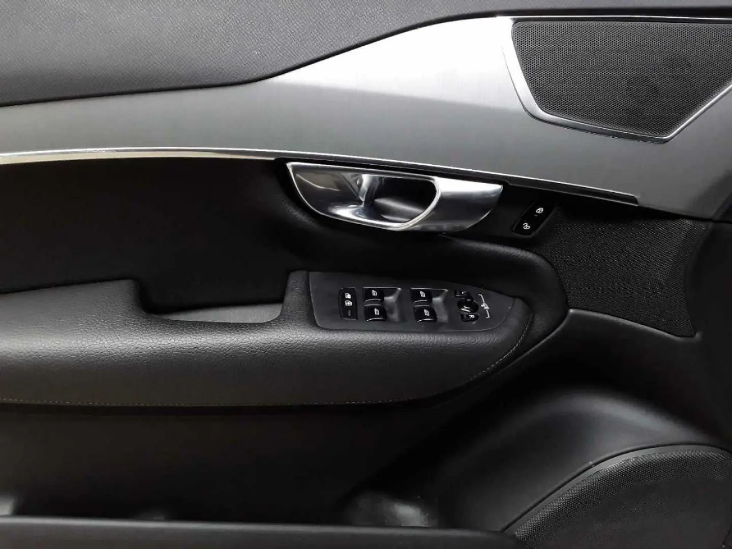 XC90 B5 D AWD Momentum Pro 7 Si. AHK RFK