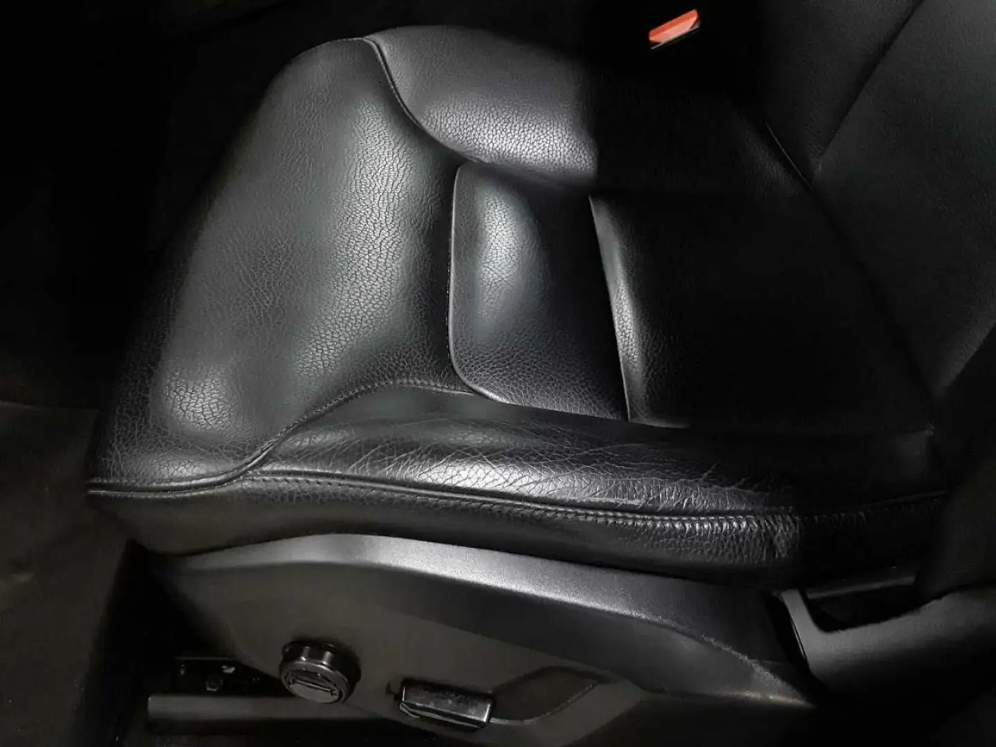 XC90 B5 D AWD Momentum Pro 7 Si. AHK RFK