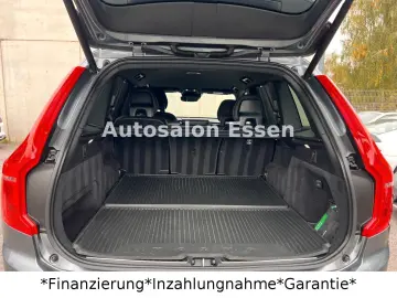 XC90 Inscription AWD DigitalTacho LED 360 H&K