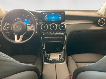 GLC 200 4M AHK MBUX Navi-P. LED Kam PDC SHZ DAB