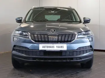 Karoq 2.0 TDI Clever AID ACC SIDE KEY LED 17