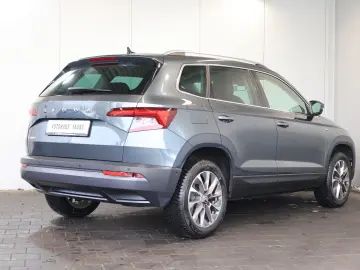 Karoq 2.0 TDI Clever AID ACC SIDE KEY LED 17