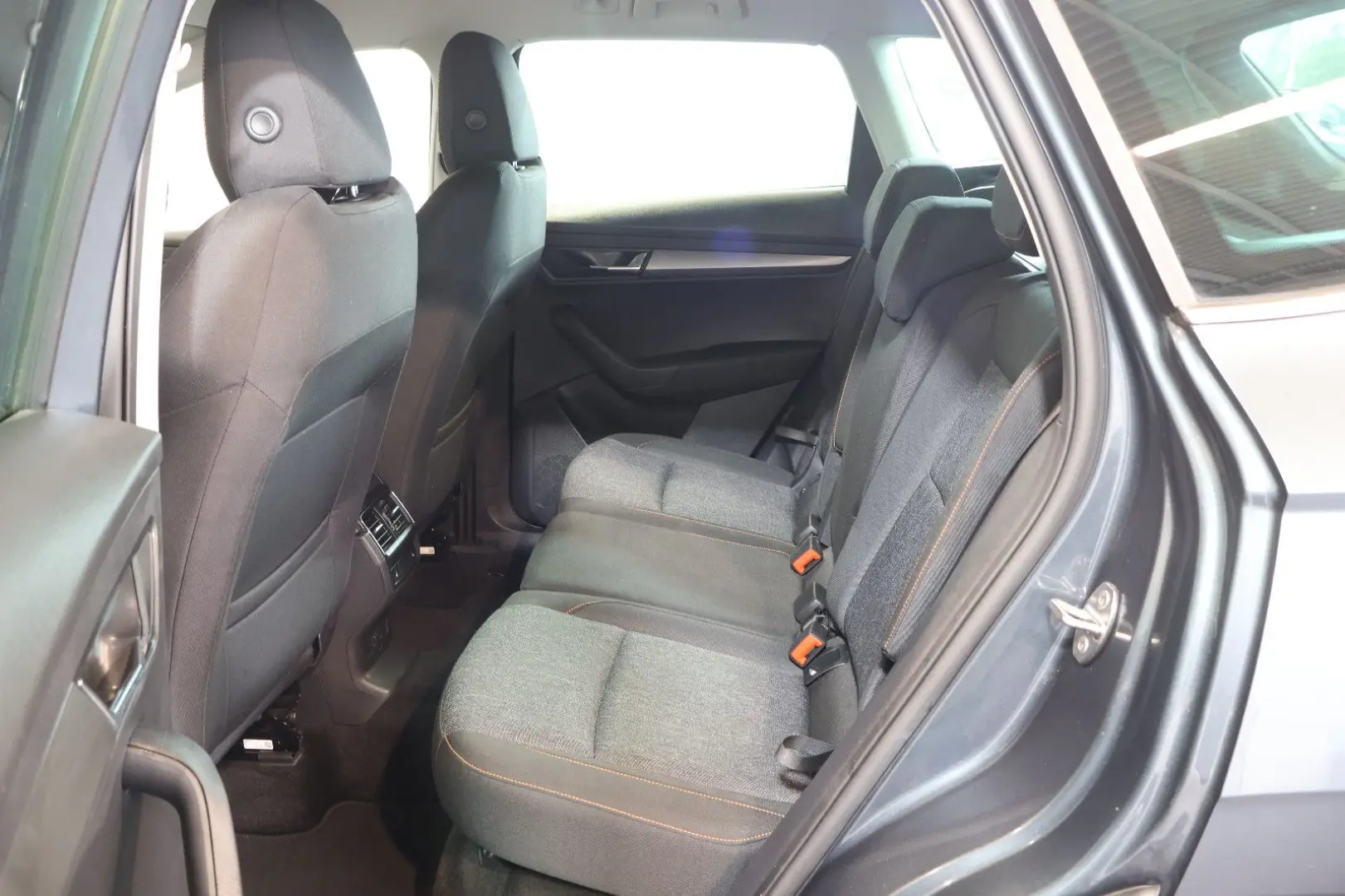 Karoq 2.0 TDI Clever AID ACC SIDE KEY LED 17