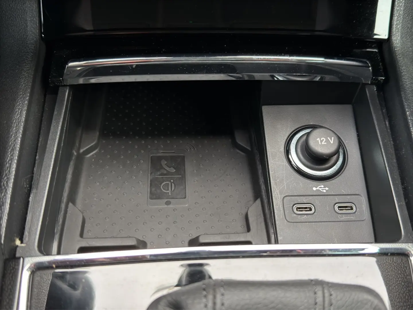 Karoq 2.0 TDI DSG Style NAVI LED ACC SITZHZG DAB