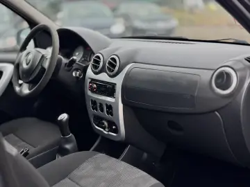 Dacia Logan MCV – 2009