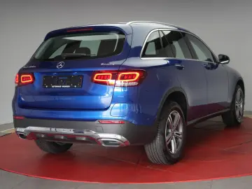 GLC 300 e 4Matic 9G-Tronic Leder Distronic Kamer