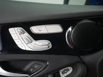 GLC 300 e 4Matic 9G-Tronic Leder Distronic Kamer