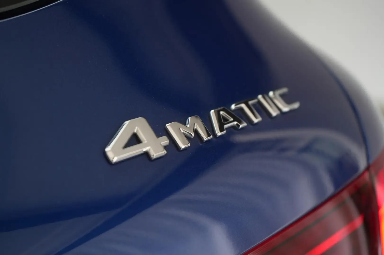 GLC 300 e 4Matic 9G-Tronic Leder Distronic Kamer