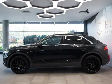 Audi Q8 50 TDI Quattro Mild Hybrid tiptronic