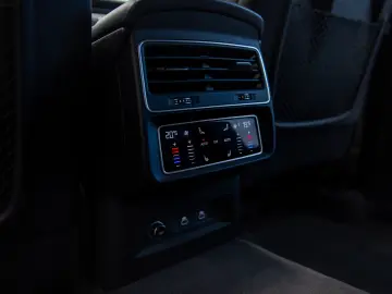 Audi Q8 50 TDI Quattro Mild Hybrid tiptronic