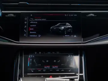 Audi Q8 50 TDI Quattro Mild Hybrid tiptronic