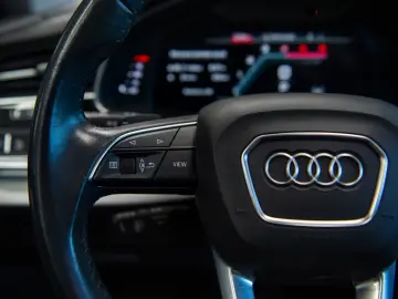 Audi Q8 50 TDI Quattro Mild Hybrid tiptronic