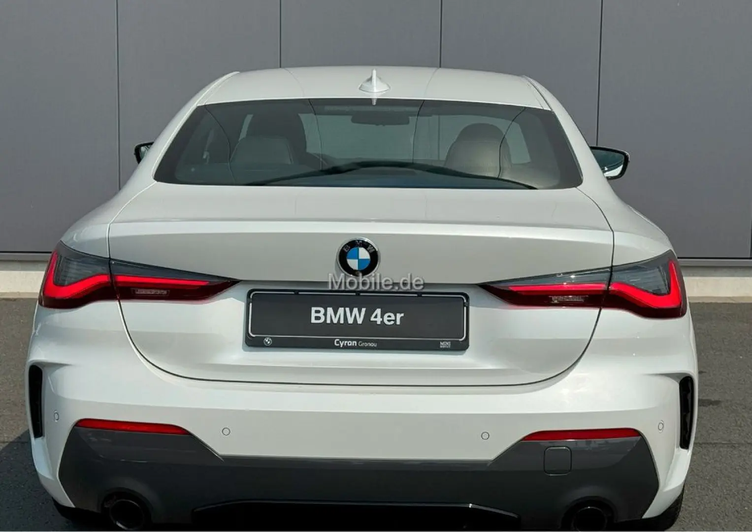 420d M-SPORT HIFI DSG SHZ 19  DWA PDC APPLE LED