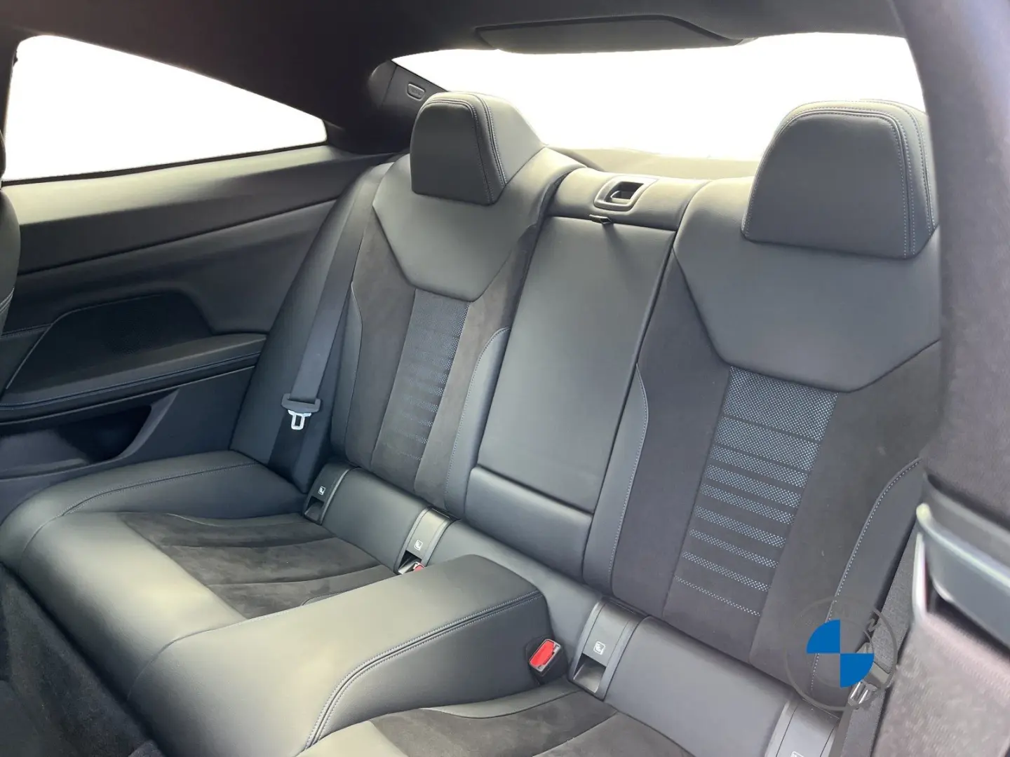 420d Coupé M Sport 19  HUD LC Prof. HiFi DAB Sit