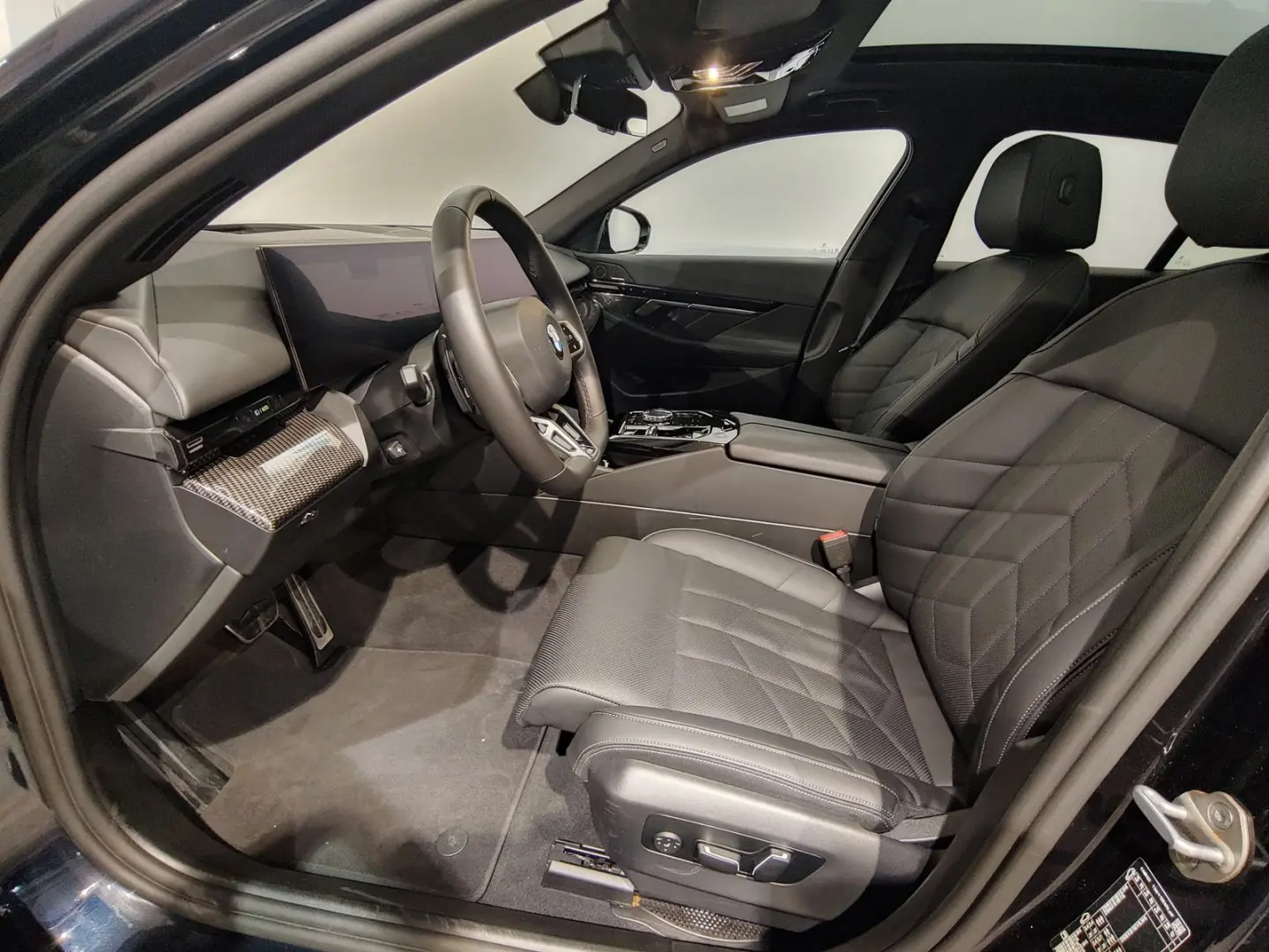 520i M-Sport Pano AHK Head-up LED