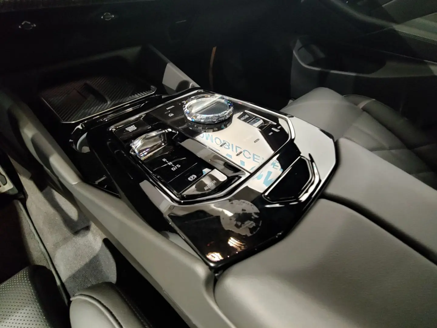 520i M-Sport Pano AHK Head-up LED