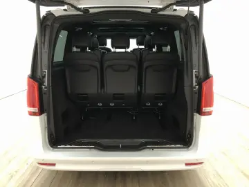 Mercedes-Benz V 300 d Avantgarde Lang Pano Distronic 8 Sitze