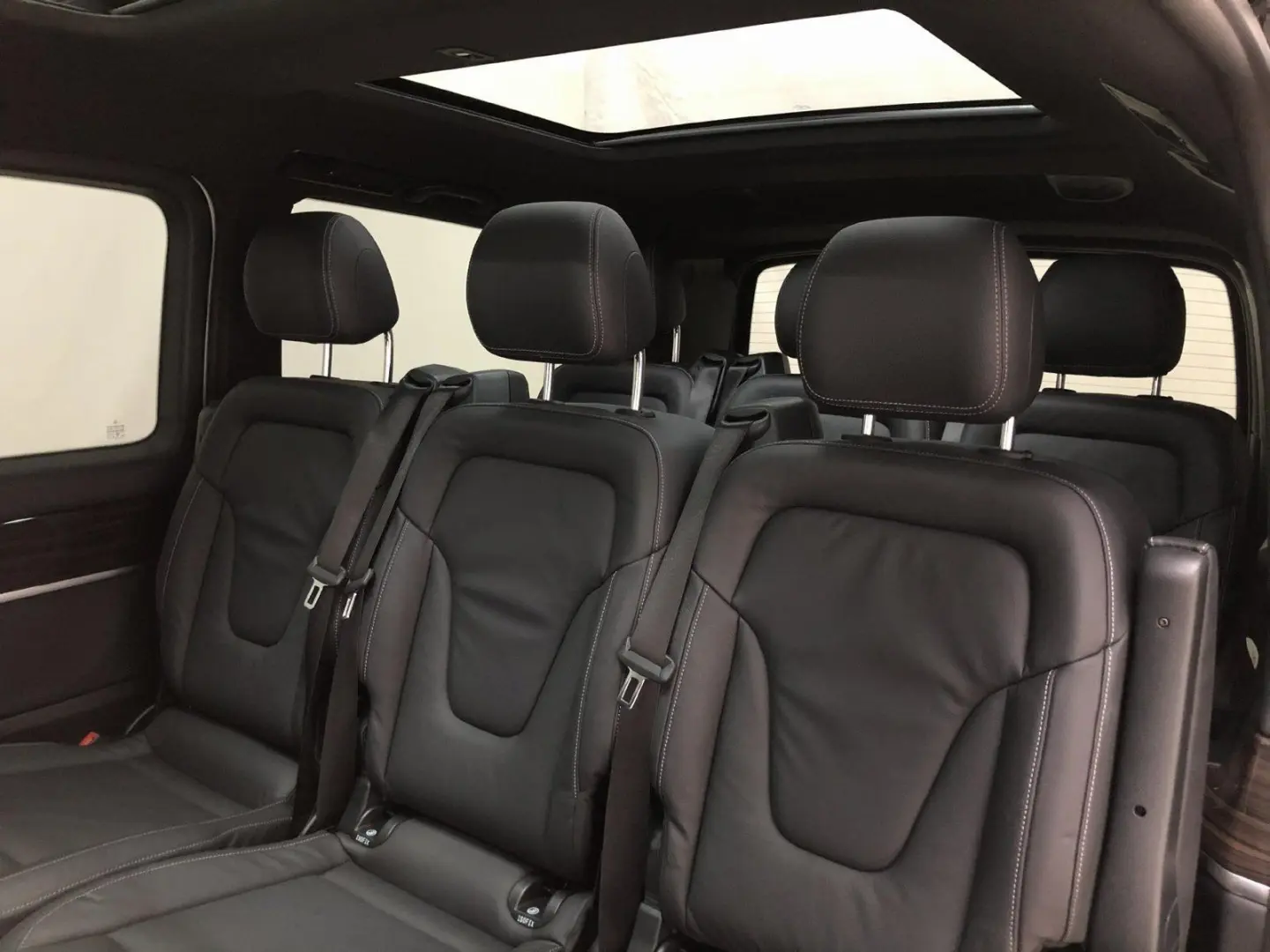 Mercedes-Benz V 300 d Avantgarde Lang Pano Distronic 8 Sitze