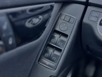 Mercedes C180 – 2011