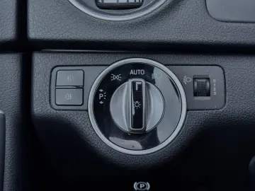 Mercedes C180 – 2011