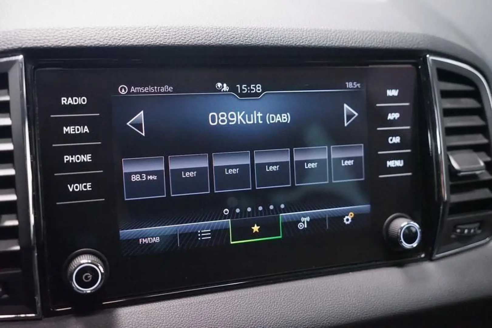 Karoq 2.0 TDI Clever DSG Winter Navi LED Tempoma