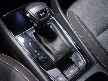 Karoq 2.0 TDI Clever DSG Winter Navi LED Tempoma