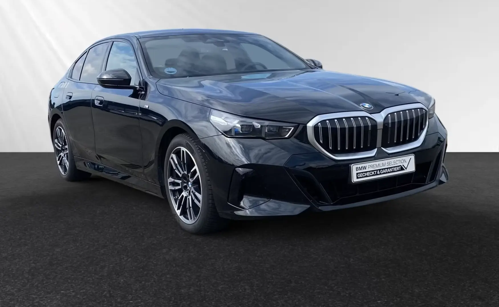 BMW 520 i  1.190 € bonus accesoriu M Sport