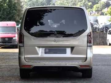 Mercedes-Benz V250 AMG Avantgarde Navi Pano Burmester 360