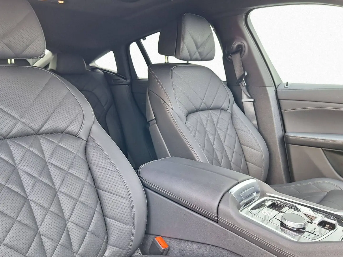 X6 xDr40i M Sport DAPro Stdhz Iconic Massage AHK