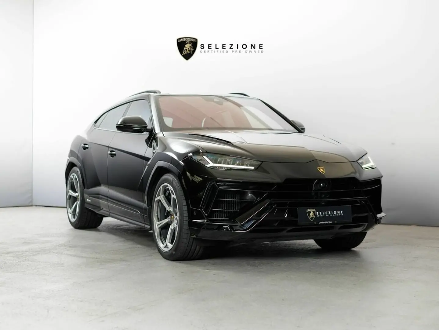 URUS S