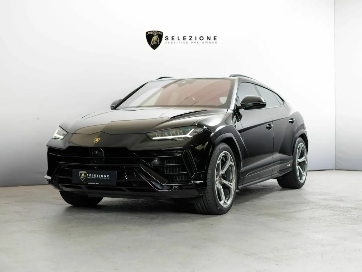 URUS S