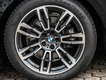 520i M Sportpaket harman kardon Navi RKam HeadUp