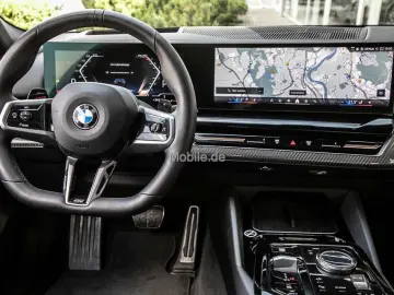 520i M Sportpaket harman kardon Navi RKam HeadUp